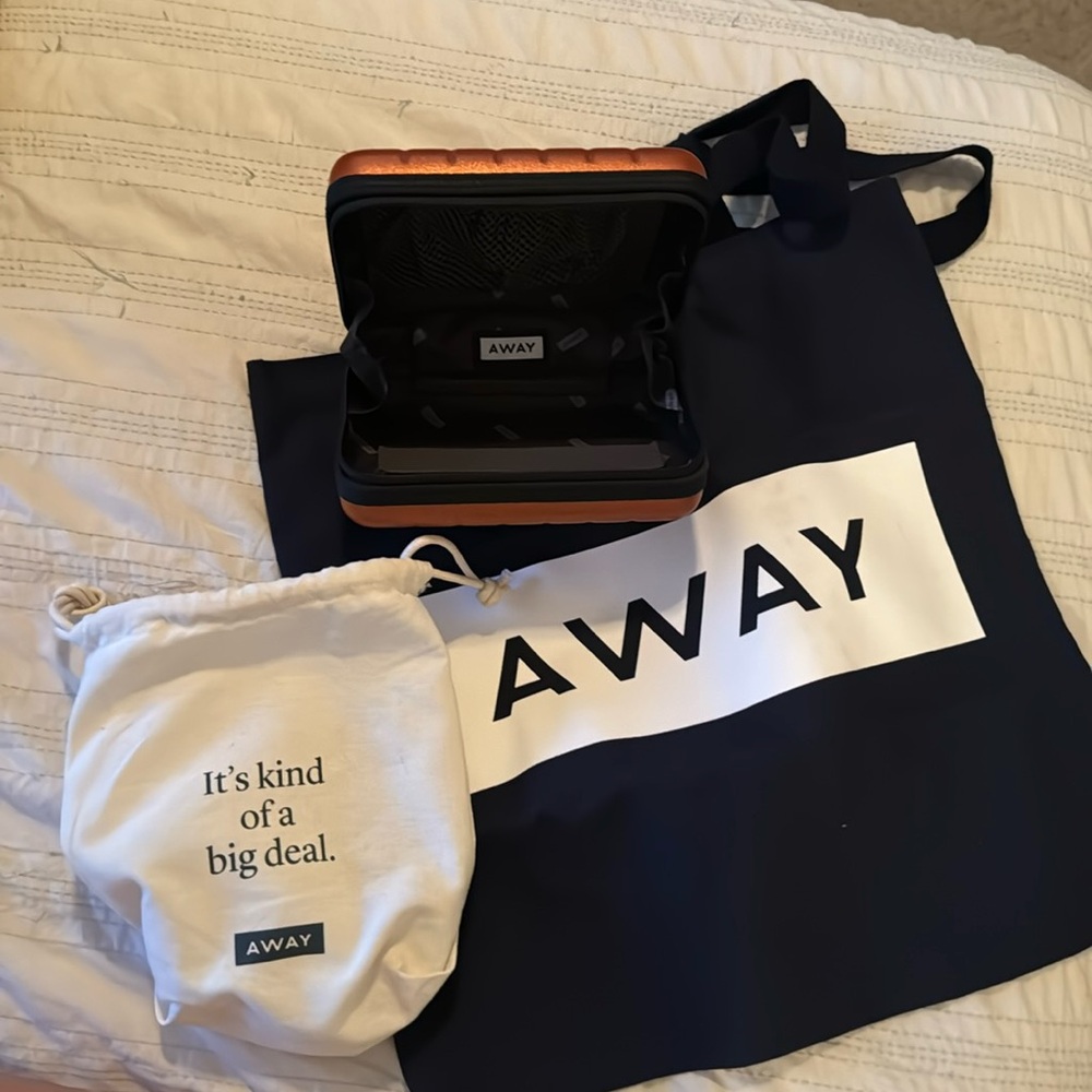 Away Mini suitcase *RARE* color Amber